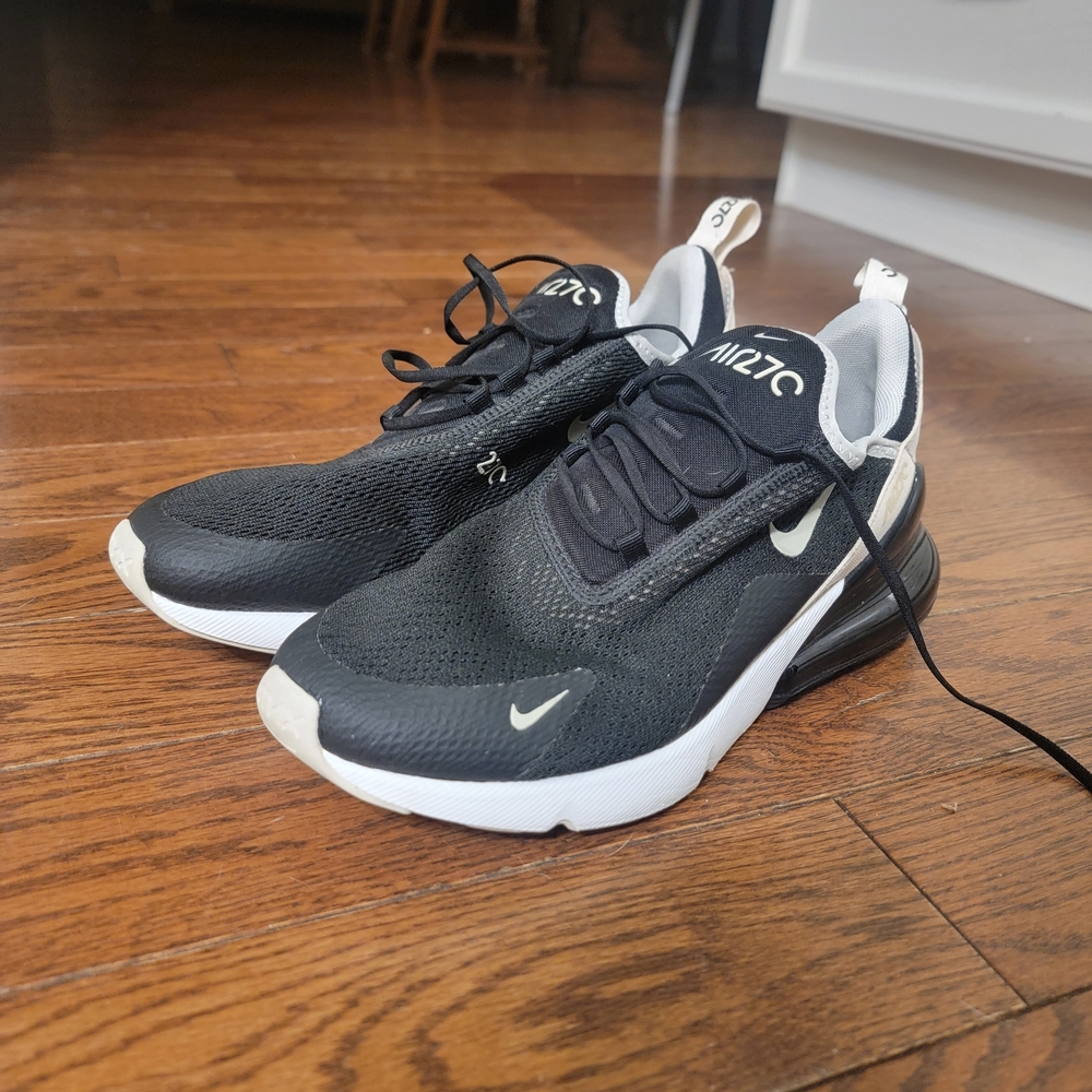 Nike Air Max 270 Black Sneakers